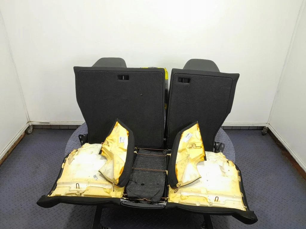 Asiento trasero Mercedes E W207 L-305229- image 7