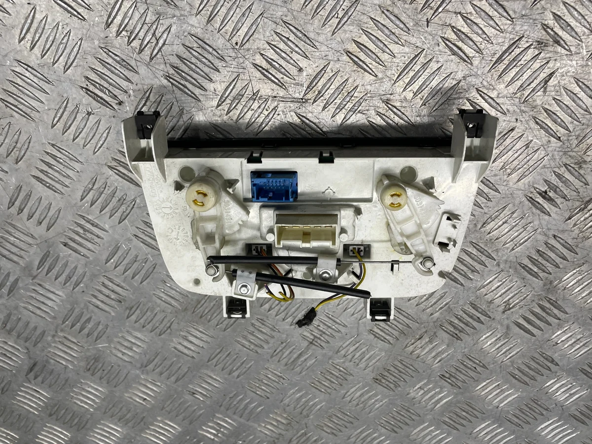 AC-panel Fiat Grande Punto (05-12) image 5