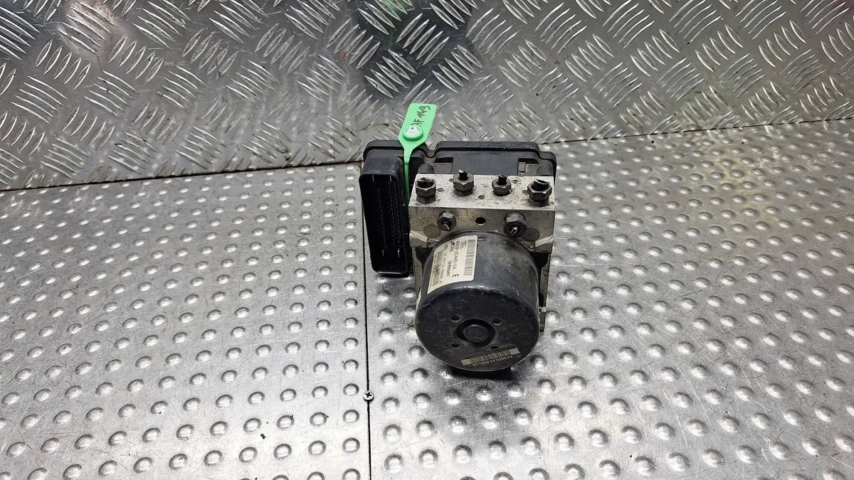 ABS Pump Controller Ford Fiesta Mk7 AV59-2C405-EA image 3
