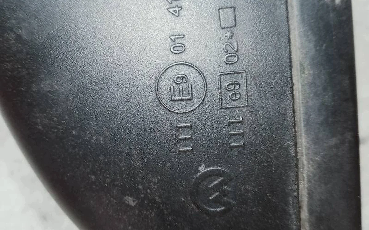 Rétroviseur Droit Électrique VW Polo IV 014156 image 4