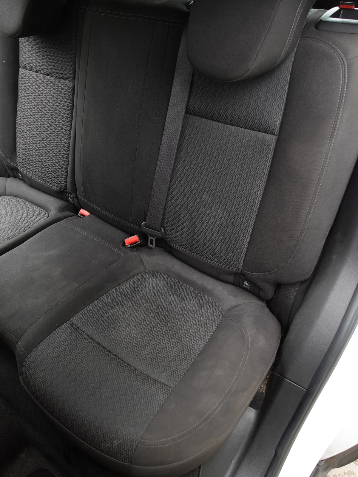 Opel Mokka A X I Rear Seat Left Isofix Used