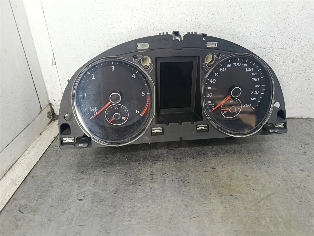 Teller VW Passat B6 2.0 TDI Gebruikt image 6
