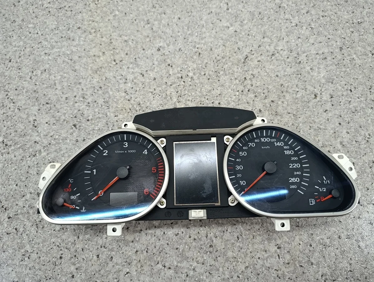 Compteur Audi A6 C6 3.0 TDI