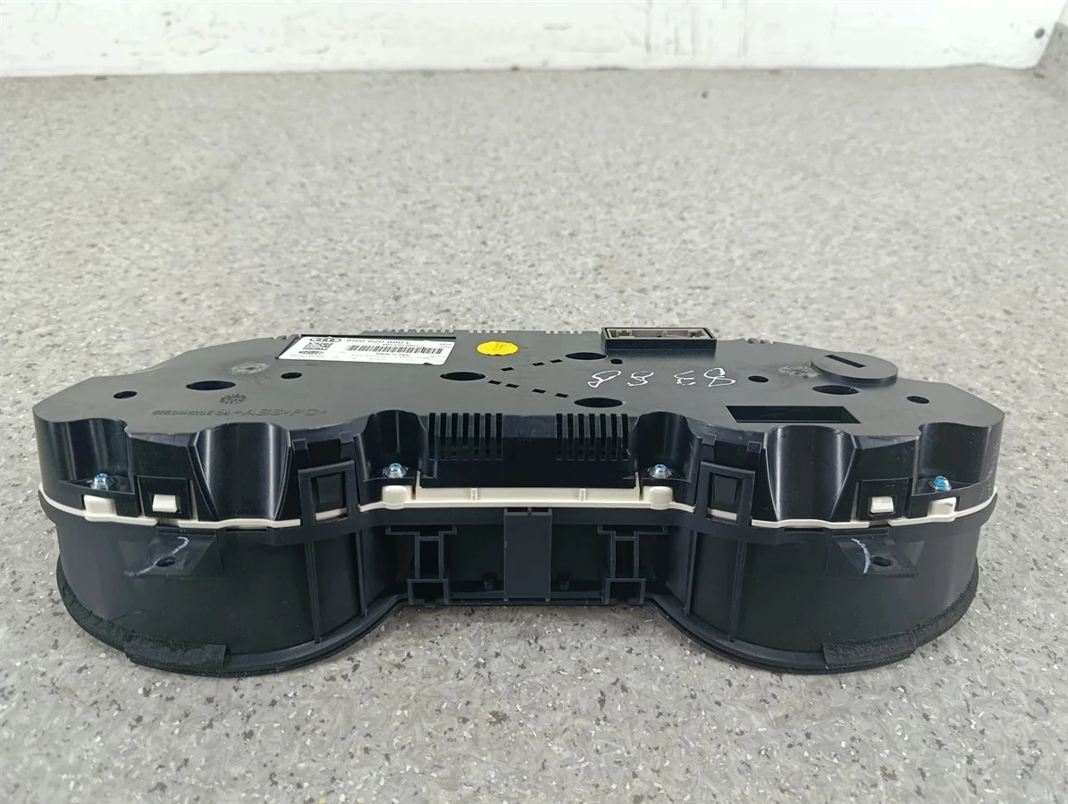 Contachilometri Audi Q5 8R0920980L Usato image 6