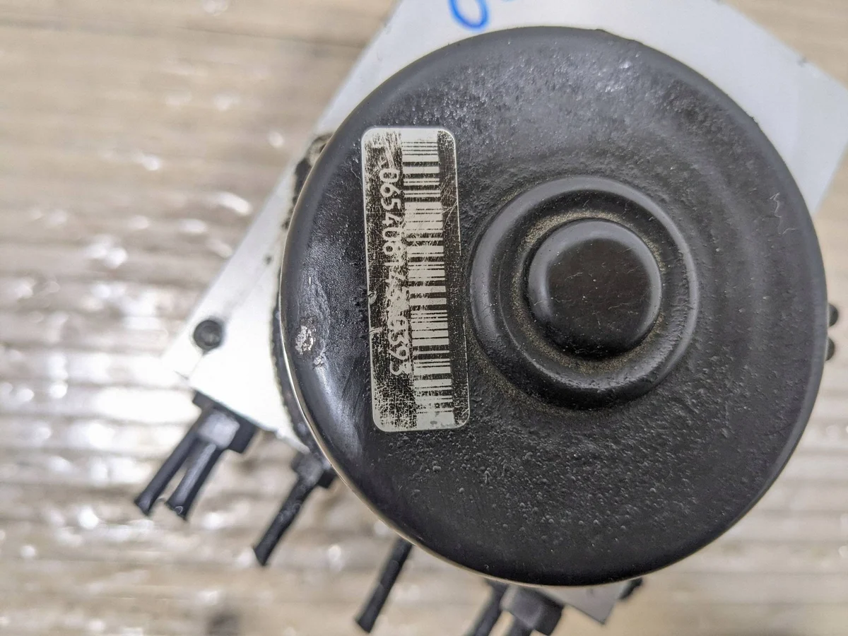 Pompe ABS Volkswagen Passat B6 1J0614217 image 3