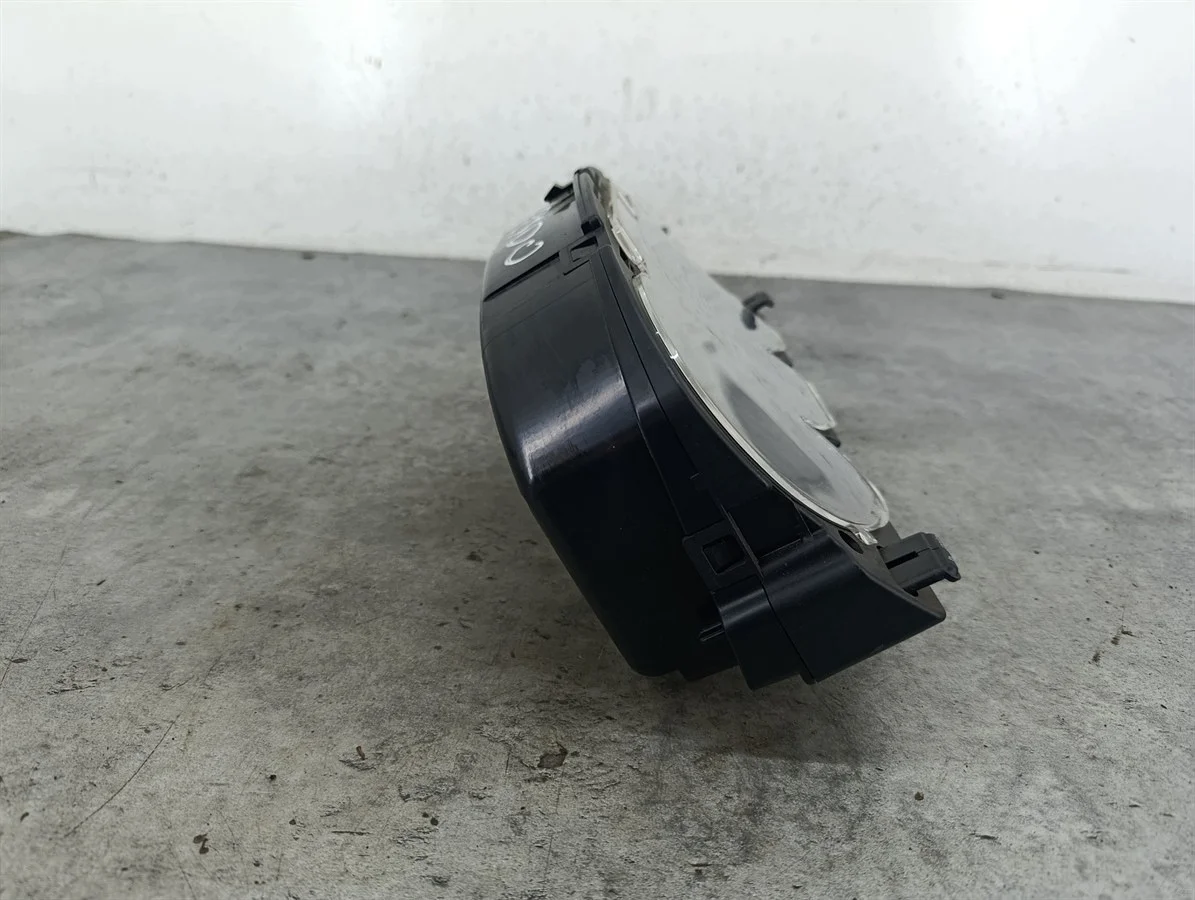 Mittaristo VW Passat B6 2.0 TDI image 3