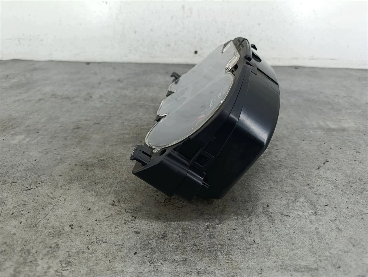 Mittaristo VW Passat B6 2.0 TDI image 5