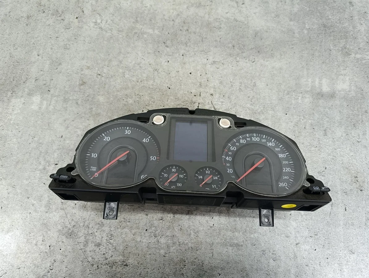 Mittaristo VW Passat B6 2.0 TDI image 6