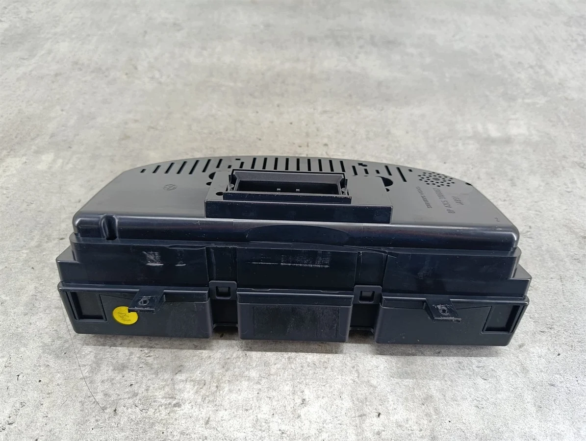 Mittaristo VW Passat B6 2.0 TDI image 7