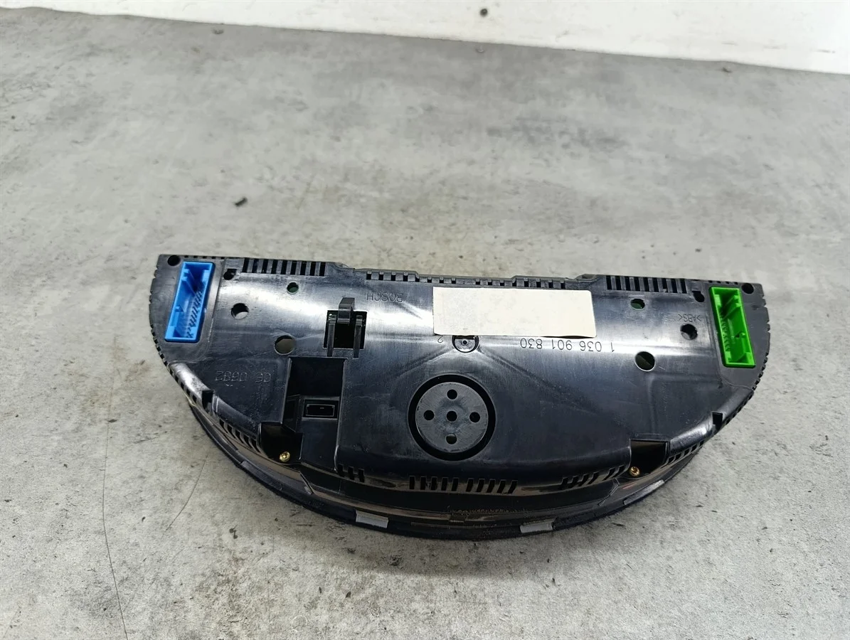 Audi A4 B6 Tacho 8E0920900L 2.0 20V image 8