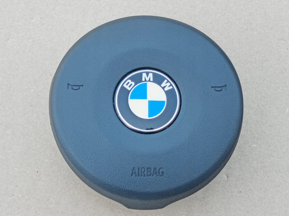 BMW F10 F20 F30 F80 Airbag Fahrerseite thumbnail 1