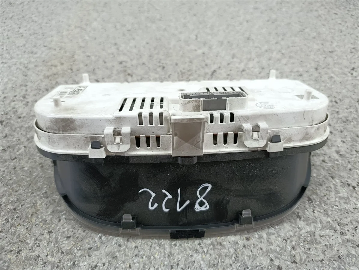Mittaristo Honda Civic VIII 1.8 16V image 3