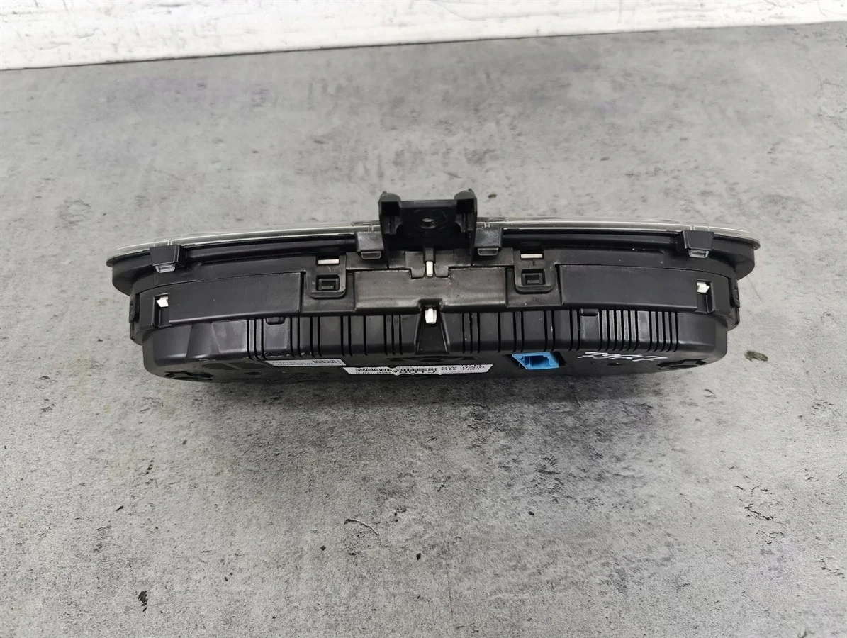 Compteur Skoda Fabia II 1.6 TDI 5J0920801J image 3