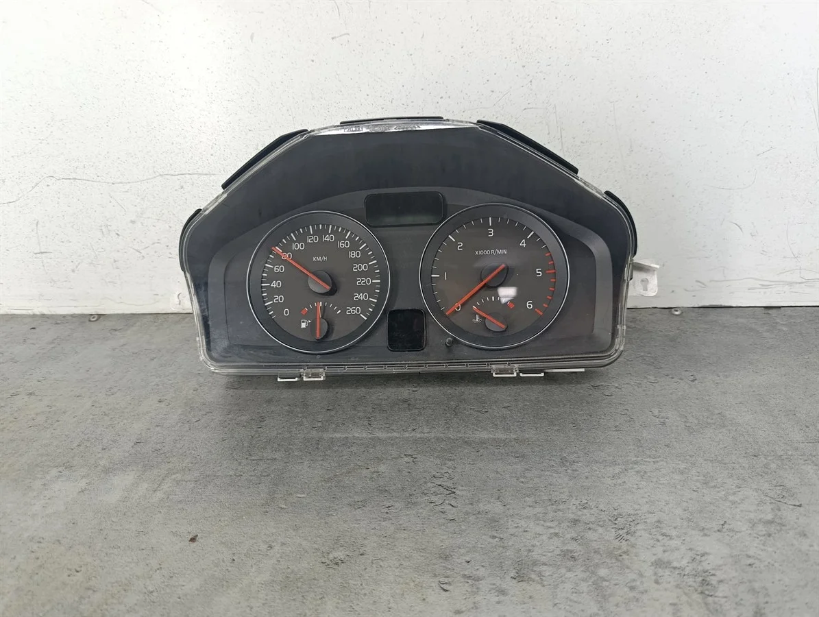Cuentakilómetros Volvo S40 II Usado