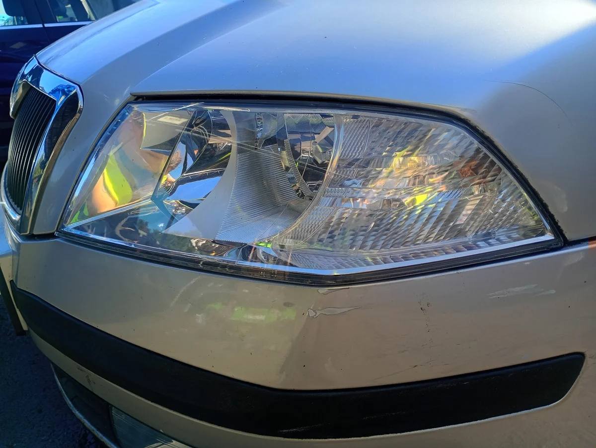 Farol Esquerdo Skoda Octavia 2 II 04-13 Usado image 4