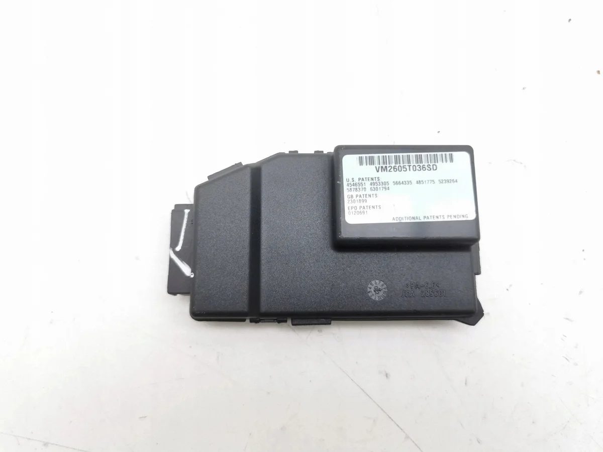 Module immobiliseur Porsche Cayenne 7L5919879 image 6
