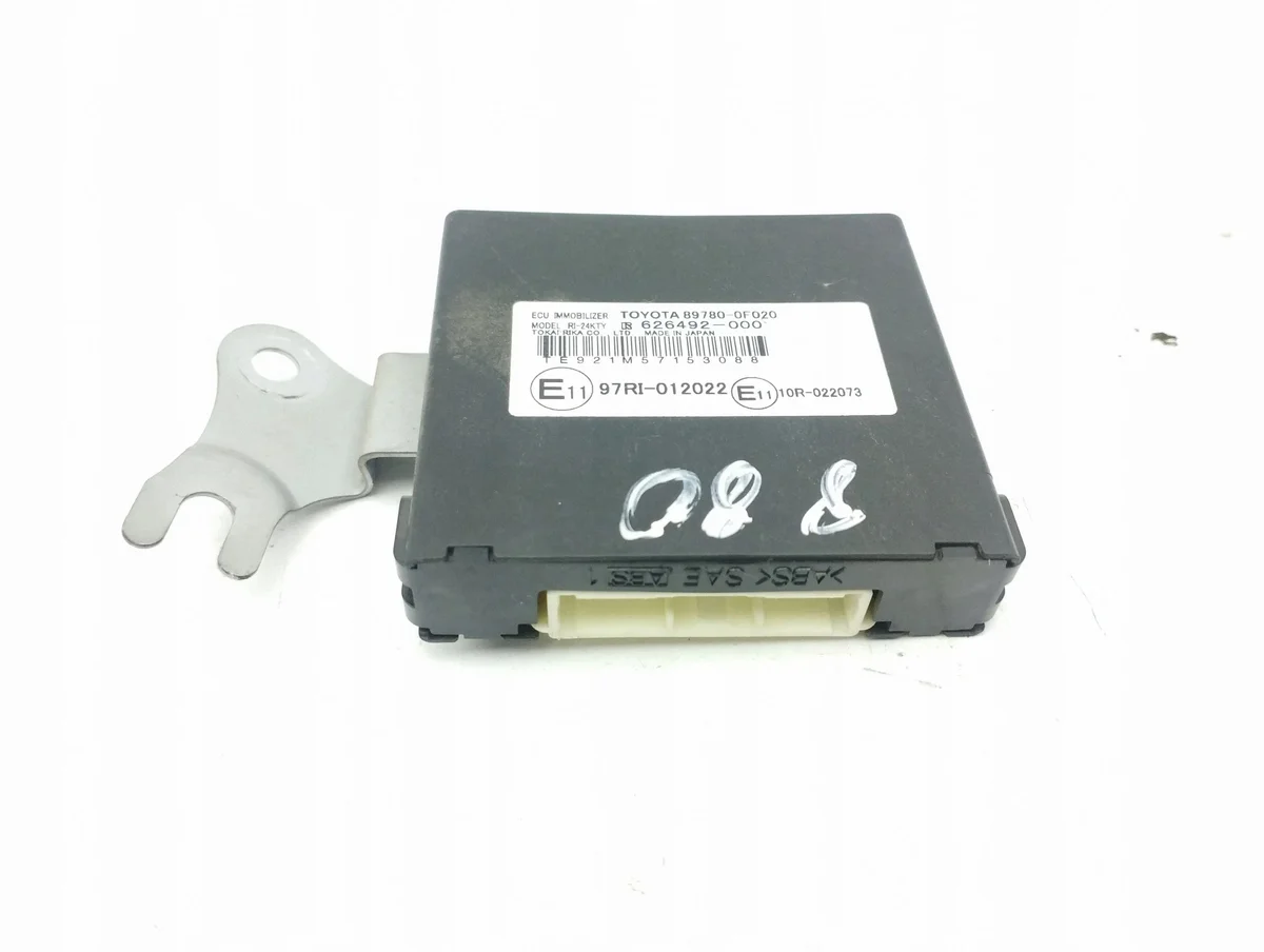 Module antidémarrage Toyota Corolla Verso 2006