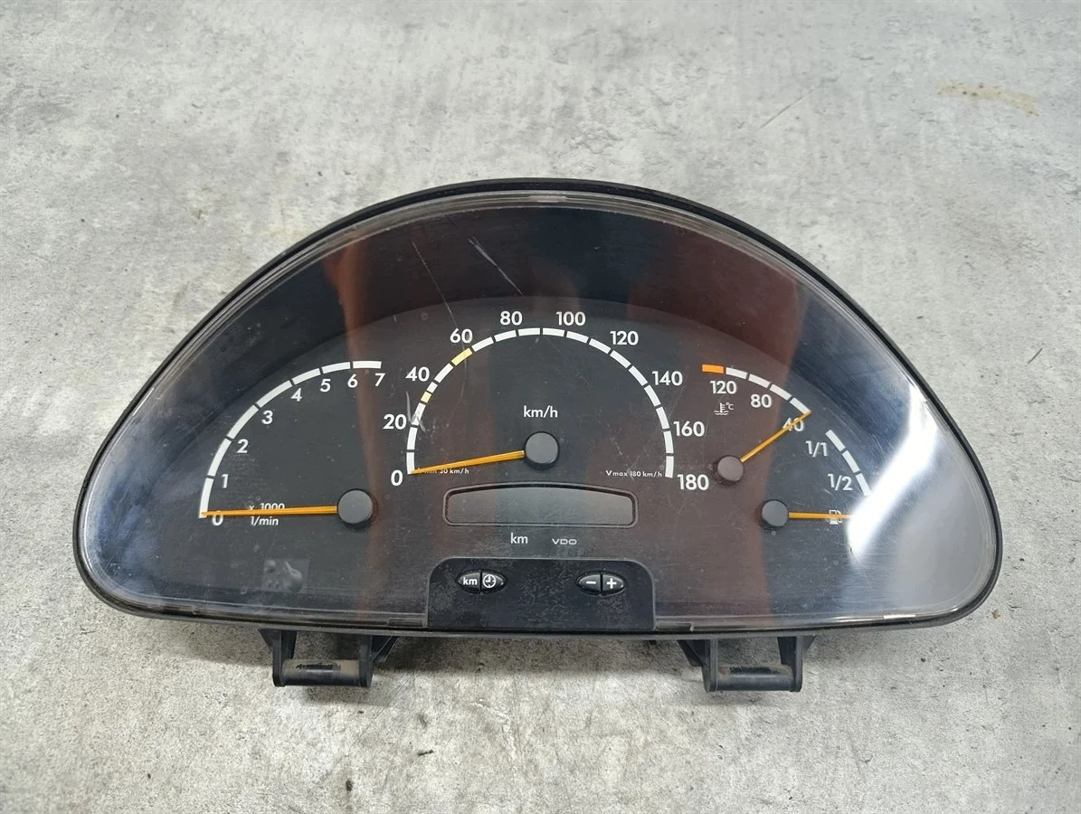 Contador Mercedes-Benz Sprinter W903 2.2 313 CDI