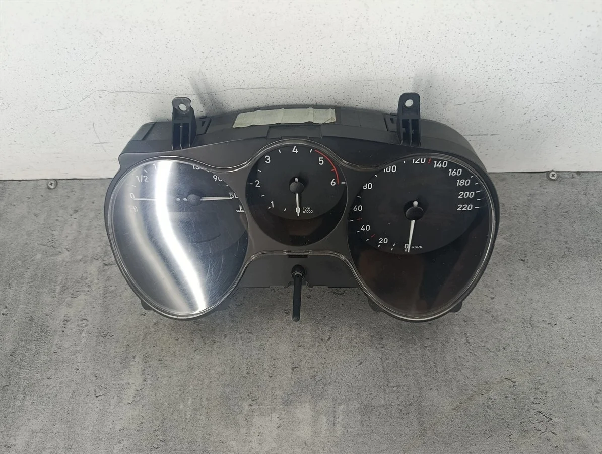 Compteur Seat Altea V1056161 5P0920822G image 6