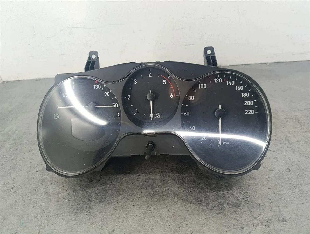 Compteur Seat Altea V1056161 5P0920822G image 7