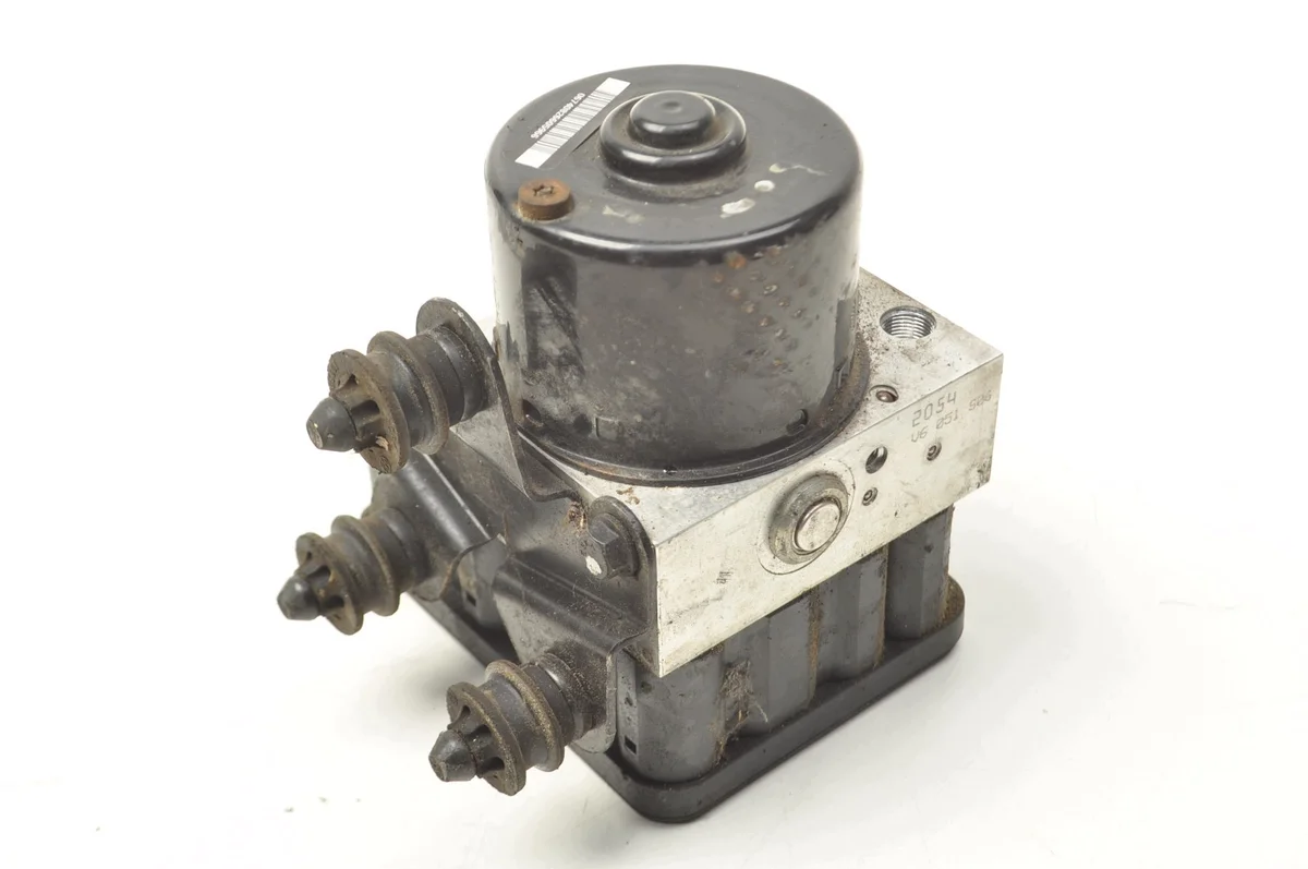Used ABS Pump VW Jetta Golf V 2.0 TDI 1K0614517AA