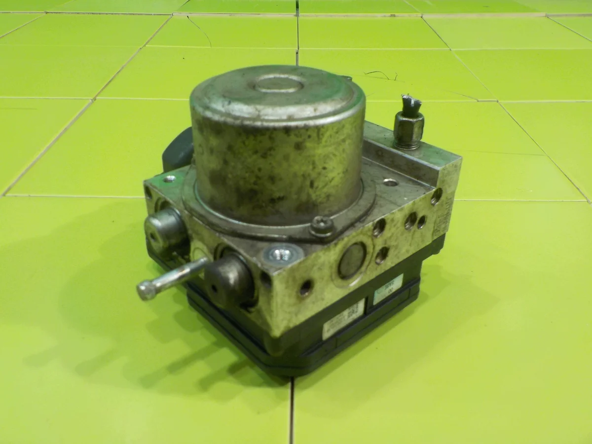 Pompa ABS Nissan Juke F15 1.5 DCI 47660BF10D