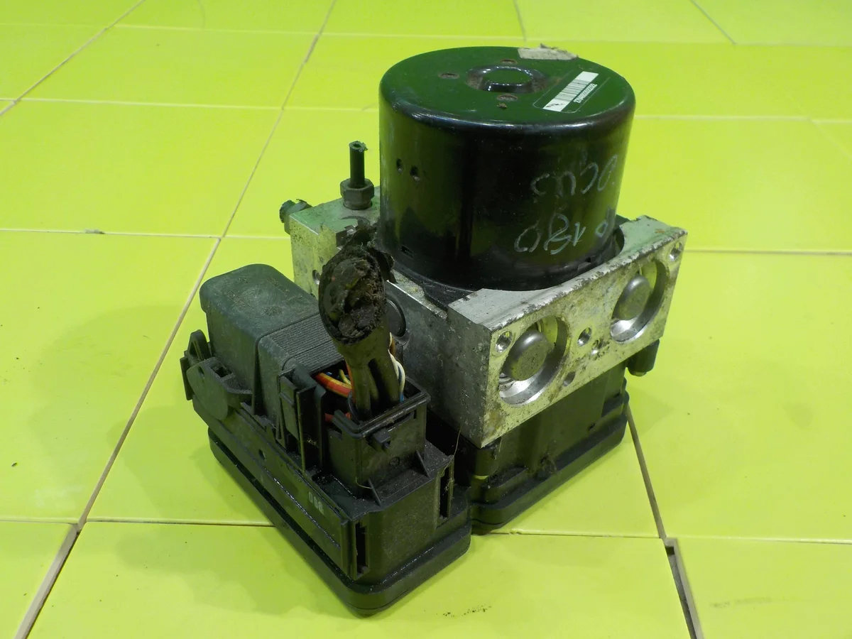 ABS Pumpe Ford Focus Mk3 1.0 B 12r image 4