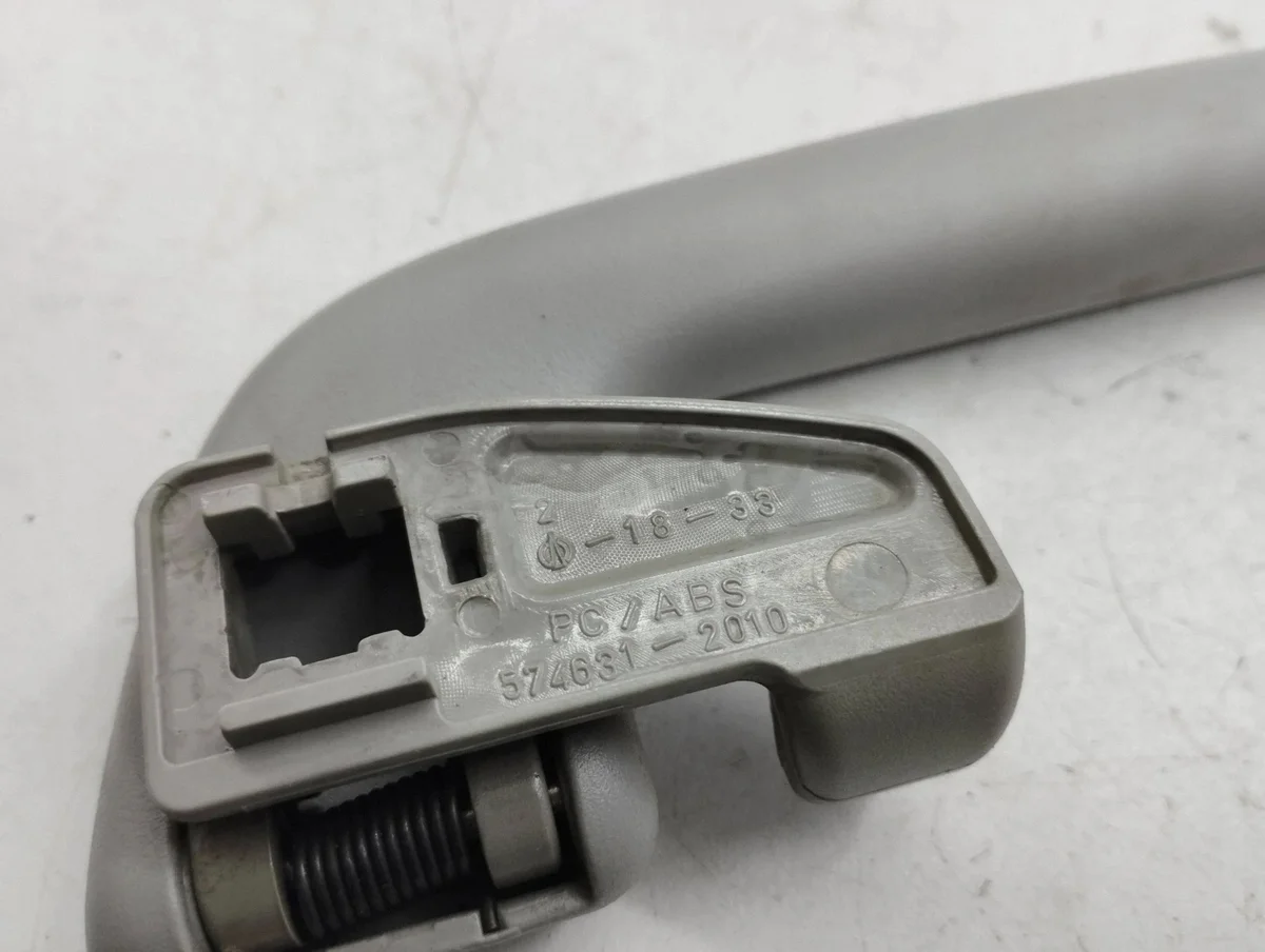 Toyota Corolla E15 Griff Dachhimmel hinten image 3