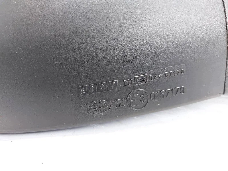 Lusterko Prawe Fiat Punto 2 II Hatchback image 3