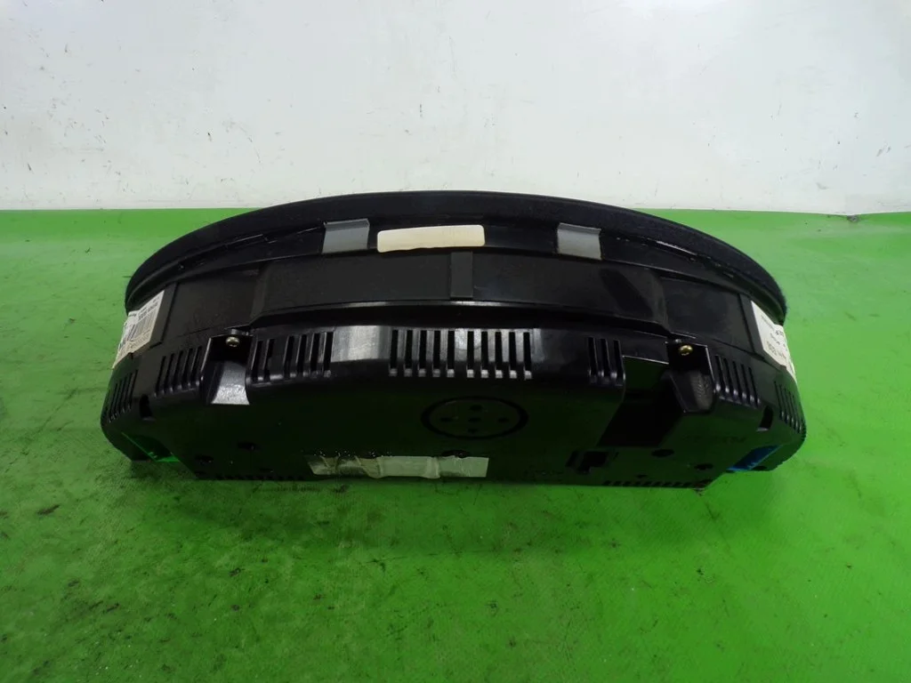 Audi A4 B6 Tacho 8E0920900L gebraucht image 3