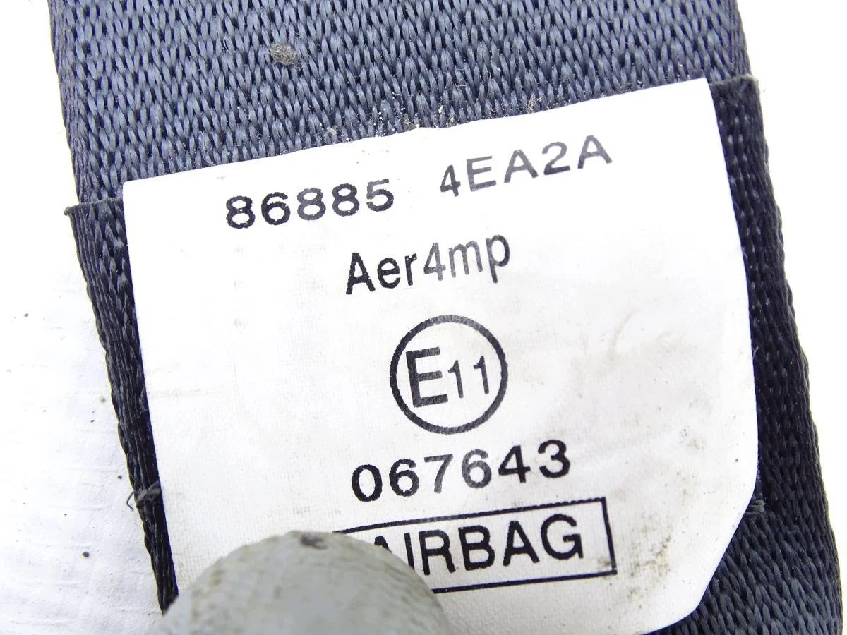 Nissan Qashqai J11 turvavyö etu vasen image 4