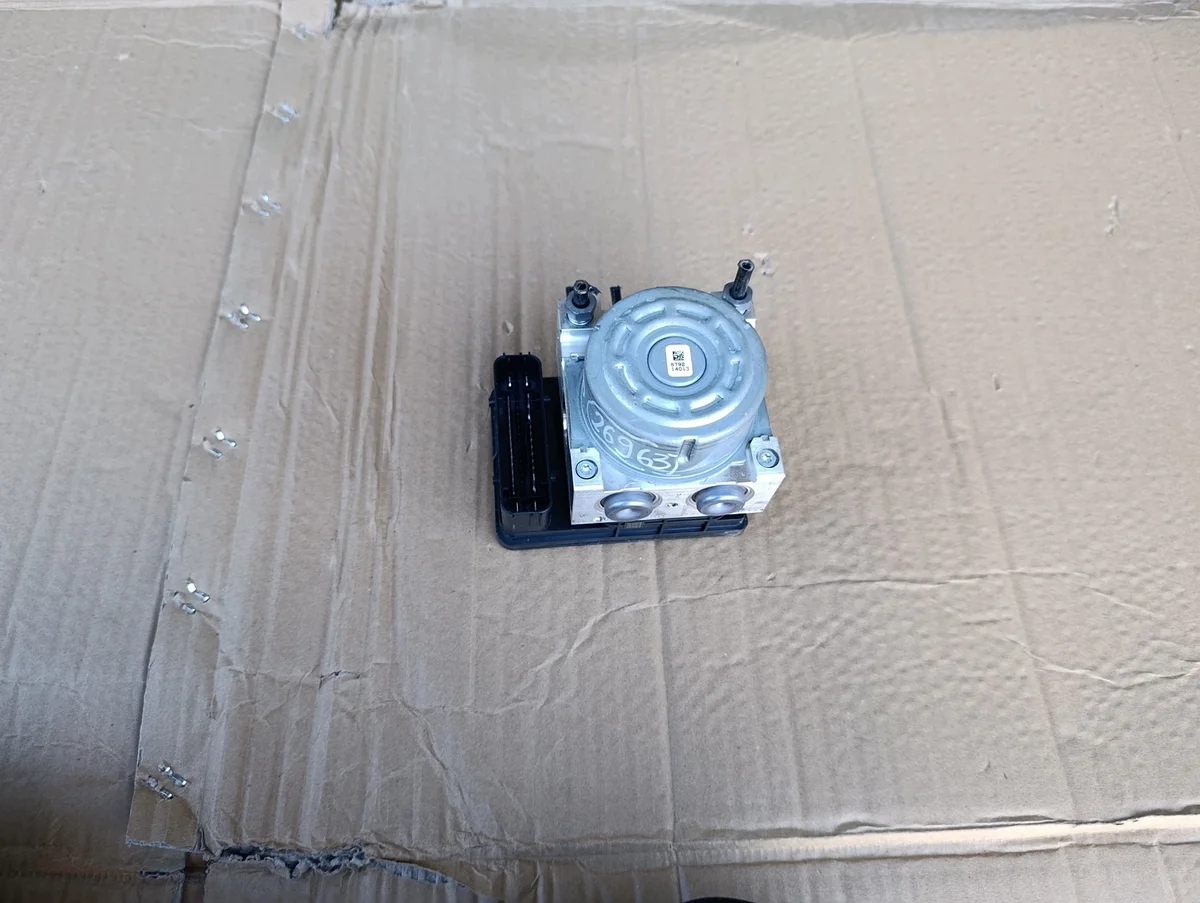 ABS-pump Ford EcoSport II 1.0 EcoBoost