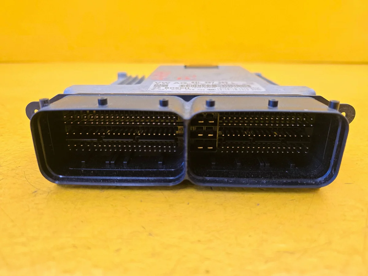 Audi A4 B9 2.0 TDI Modulo Motore 04L907309L image 5