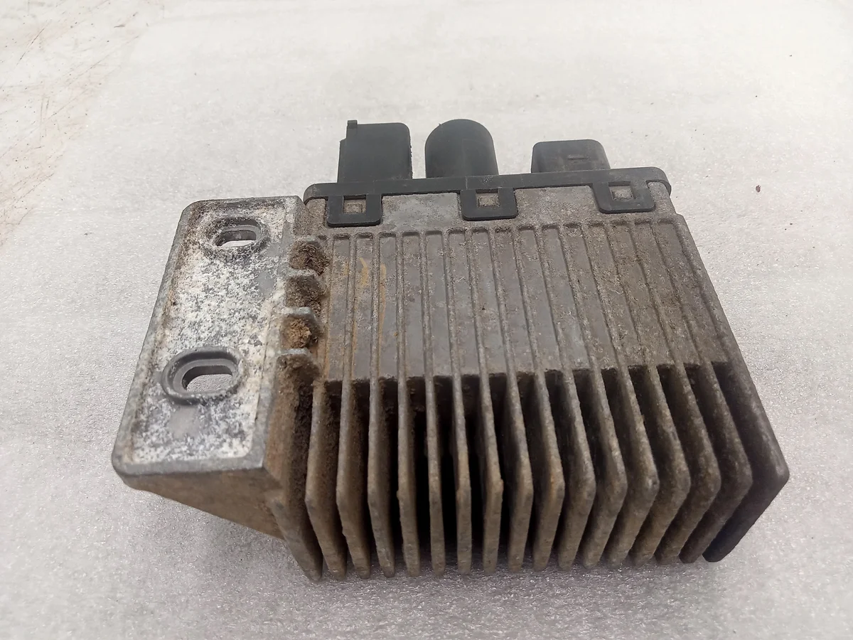 Centralina Ventola VW T5 7H0919506F Usata image 6