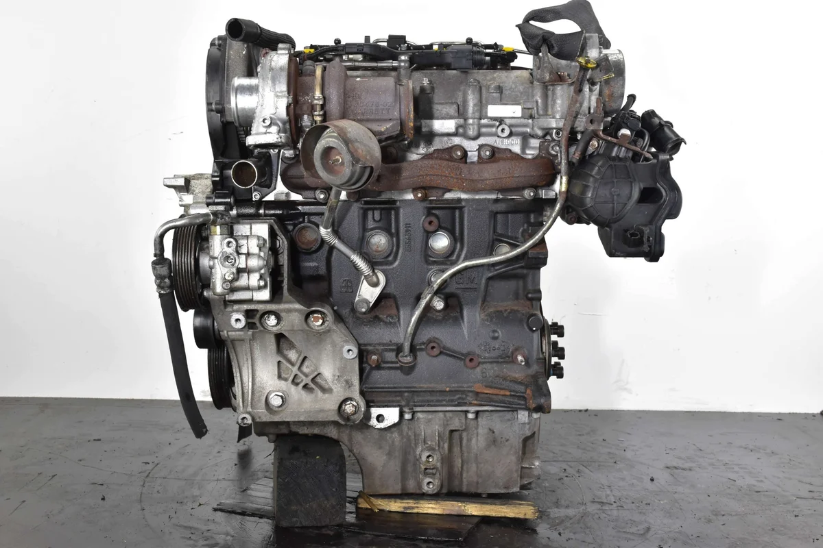 Opel Astra J 2.0 CDTI Engine A20DTH 160HP Used image 5