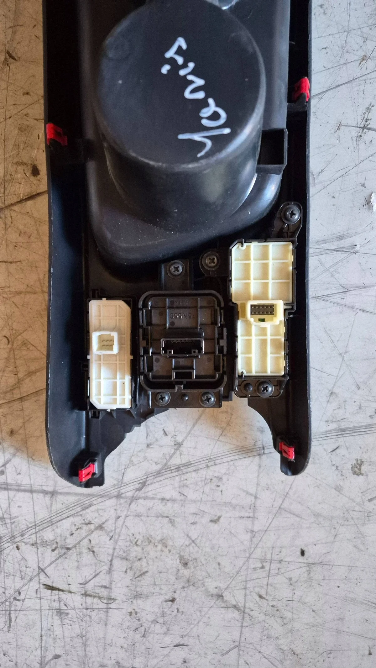 Toyota Yaris Cross 2025 Becherhalter 116741A0 thumbnail 5