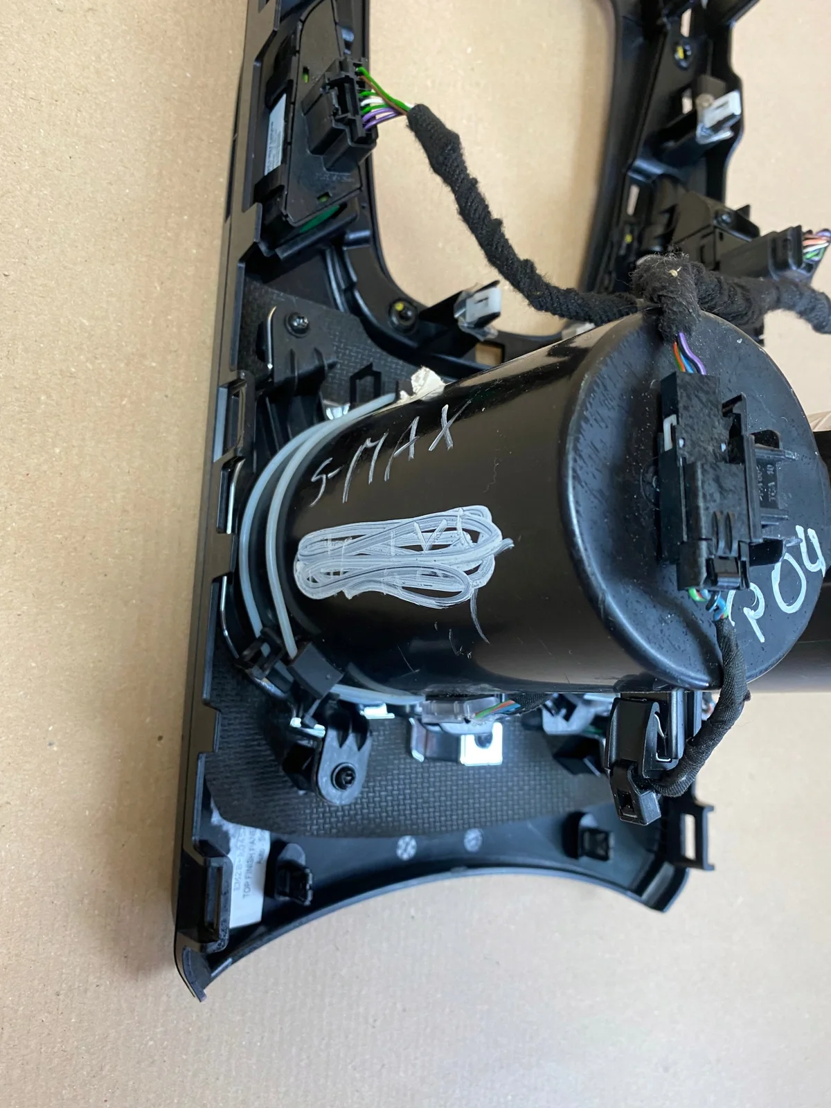 Ford S-Max MK2 bekerhouder EM2B-R045A76-AFW image 9