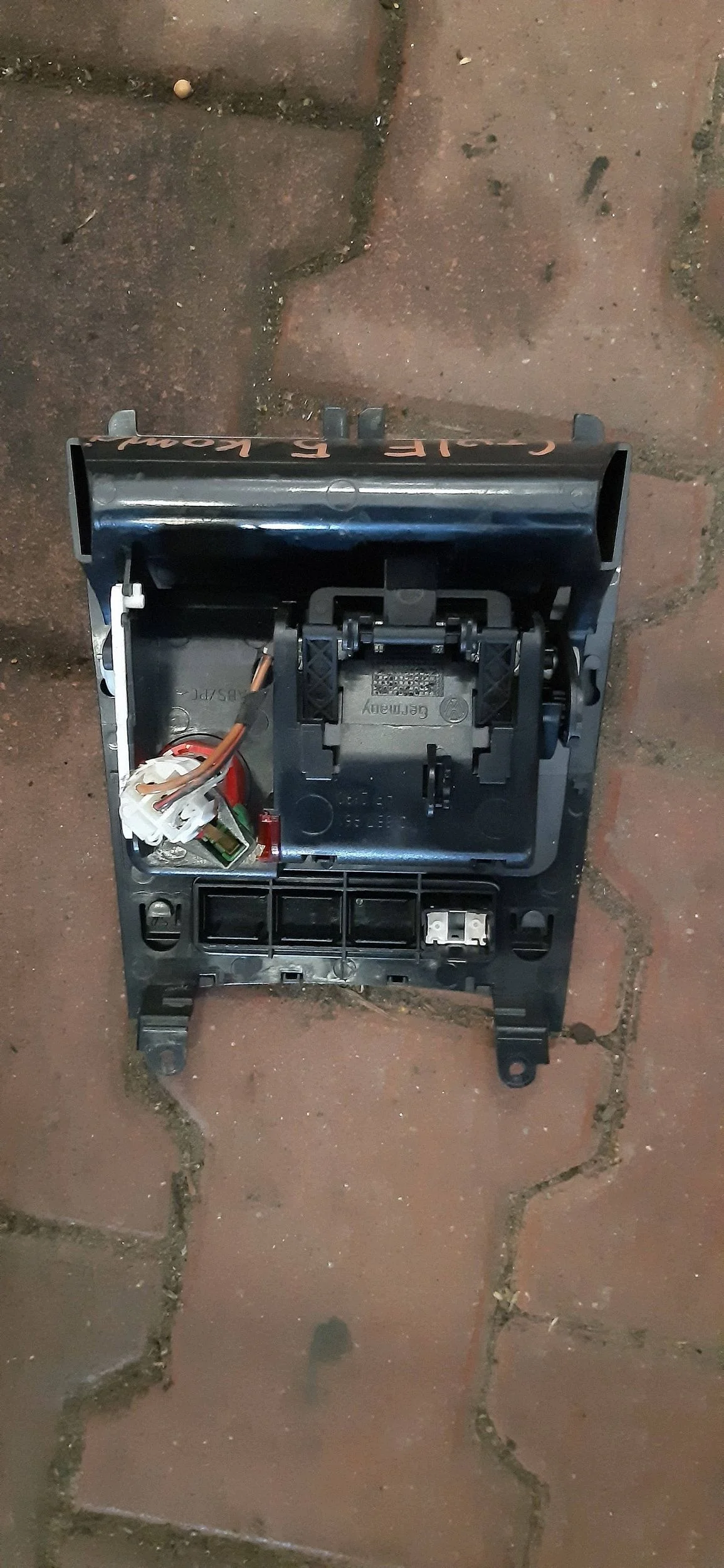 Aschenbecher VW Golf III 1KO857961 image 3