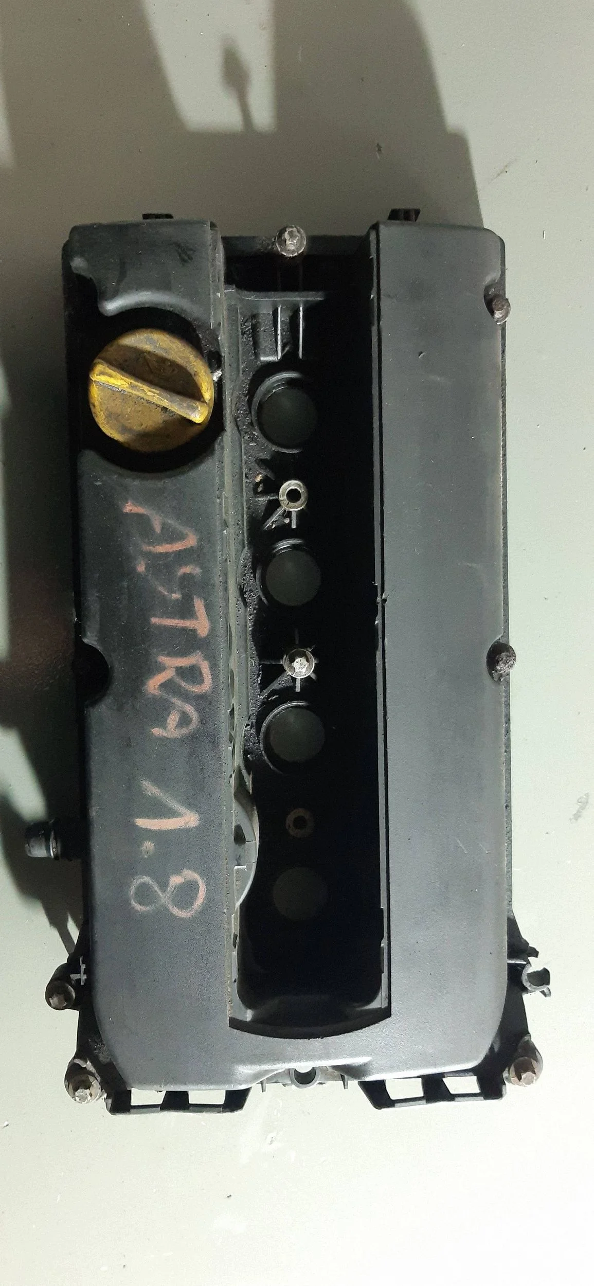 Ventilkåpa Opel Astra H FTK40023