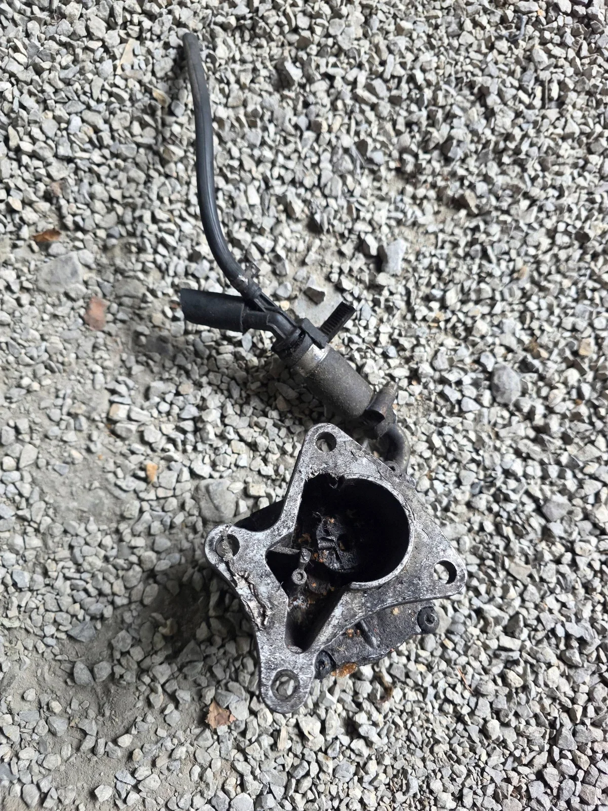 Volvo S40 V40 Vakuum pump 72117215E