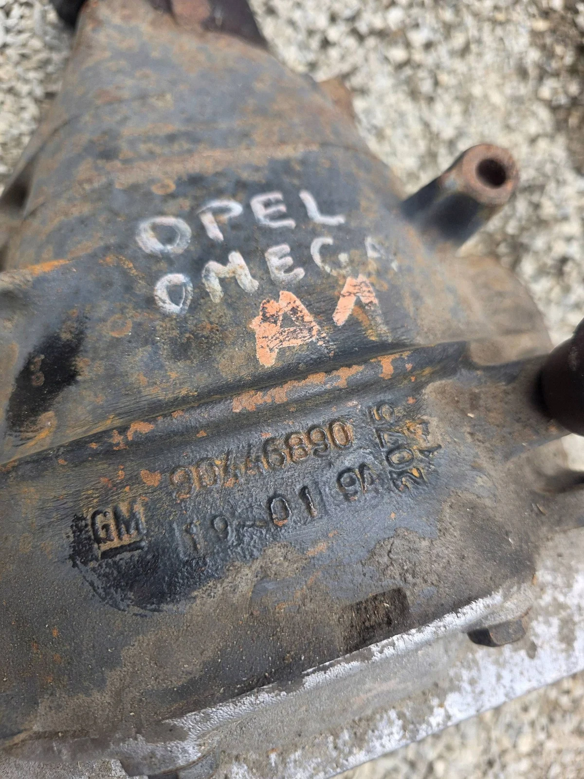 Takaveto Opel Omega B1 90446890