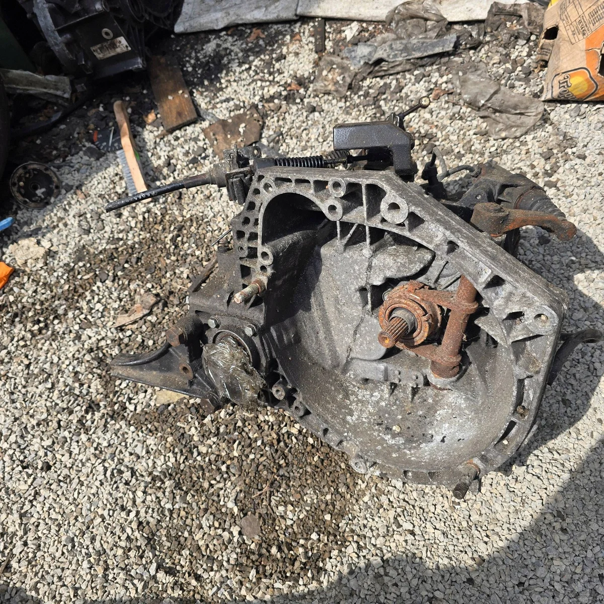5-Gang Schaltgetriebe Alfa Romeo 156 46475422