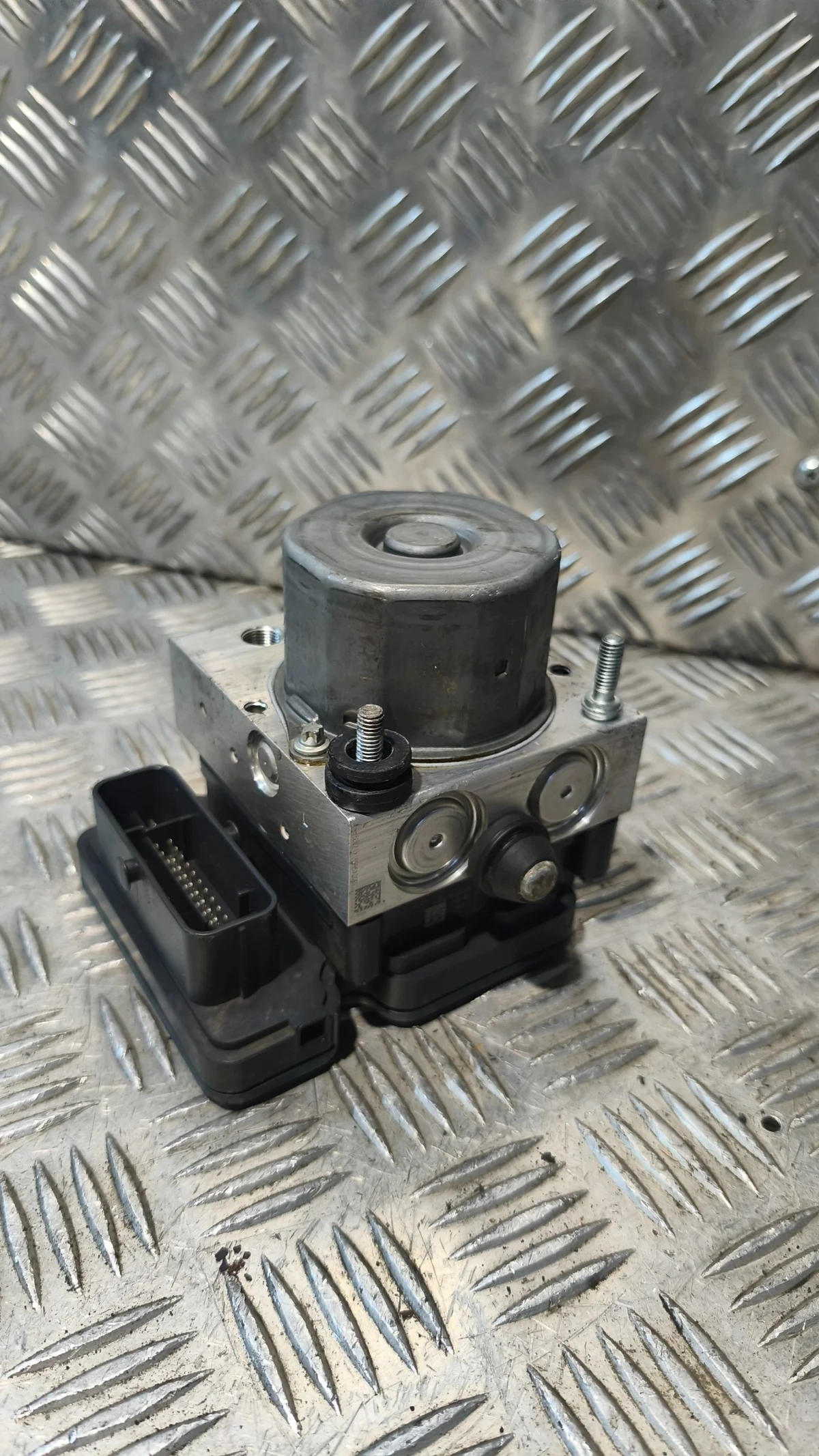 ABS Pump Opel Corsa E 1.4B Used image 7