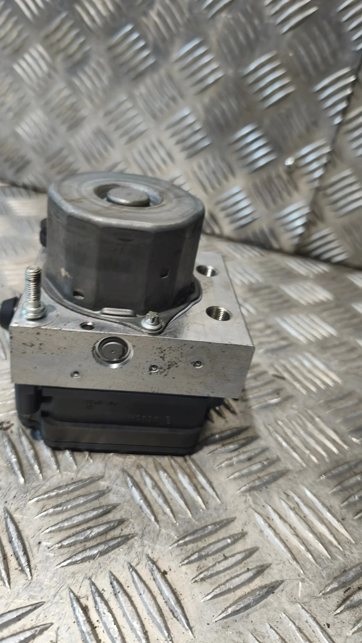 ABS Pump Opel Corsa E 1.4B Used image 8