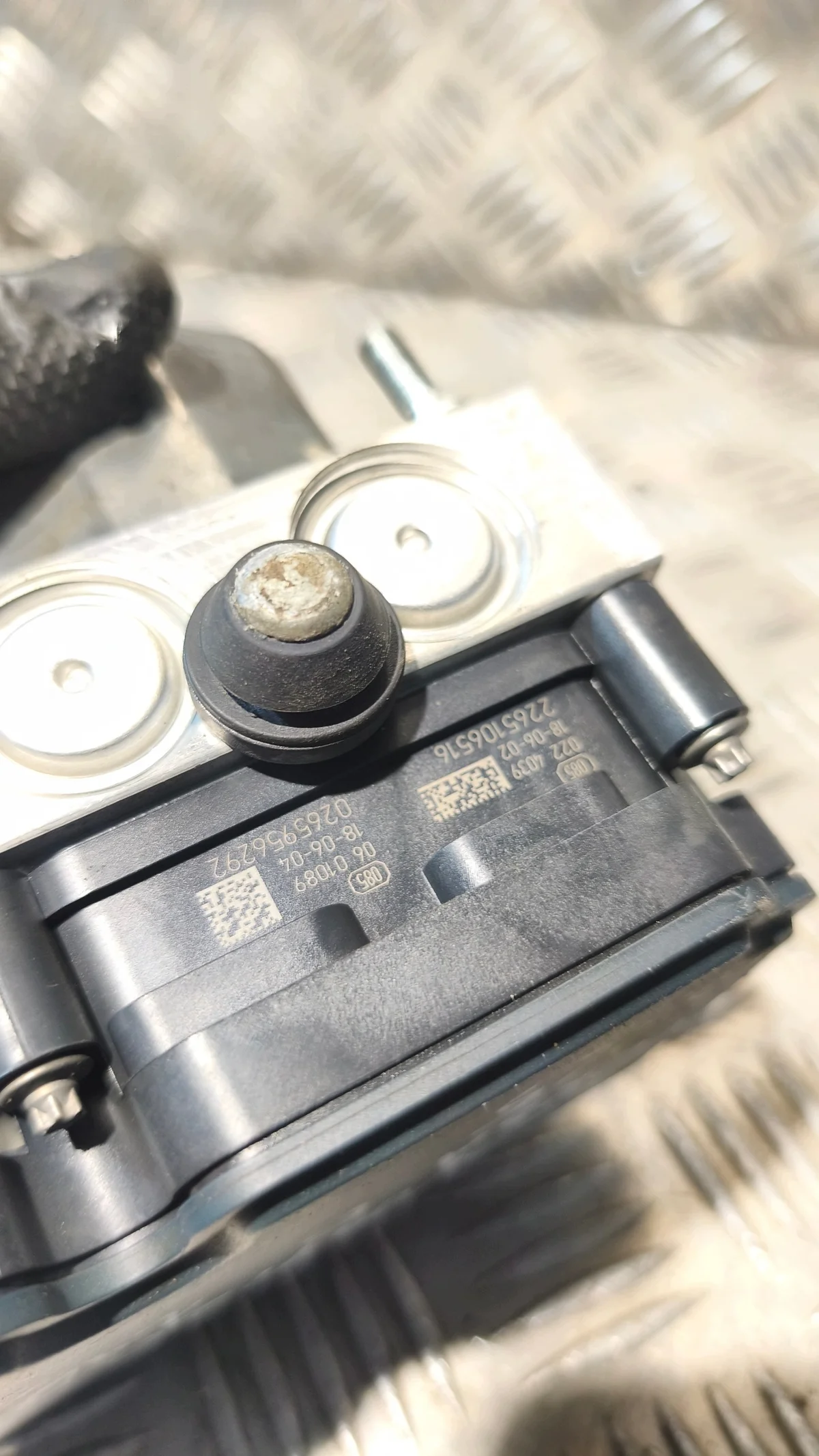 ABS Pump Opel Corsa E 1.4B Used image 10