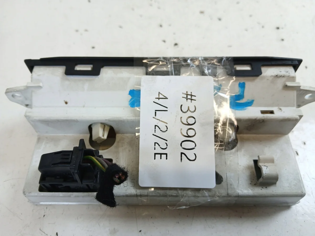 Peugeot 1007 Display Radio Uhr 9648634177 thumbnail 6