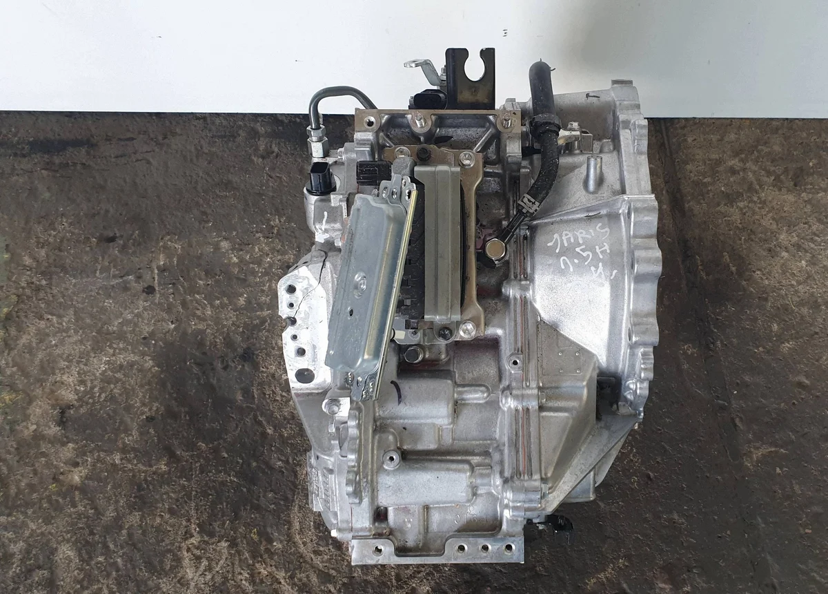 Toyota Yaris IV 1.5 Hybrid Automatik 3CH124