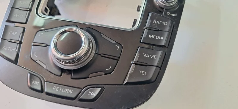 Bedienteil Radio MMI Audi A4 B8 8T0919611WFX image 3