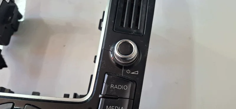 Bedienteil Radio MMI Audi A4 B8 8T0919611WFX image 4