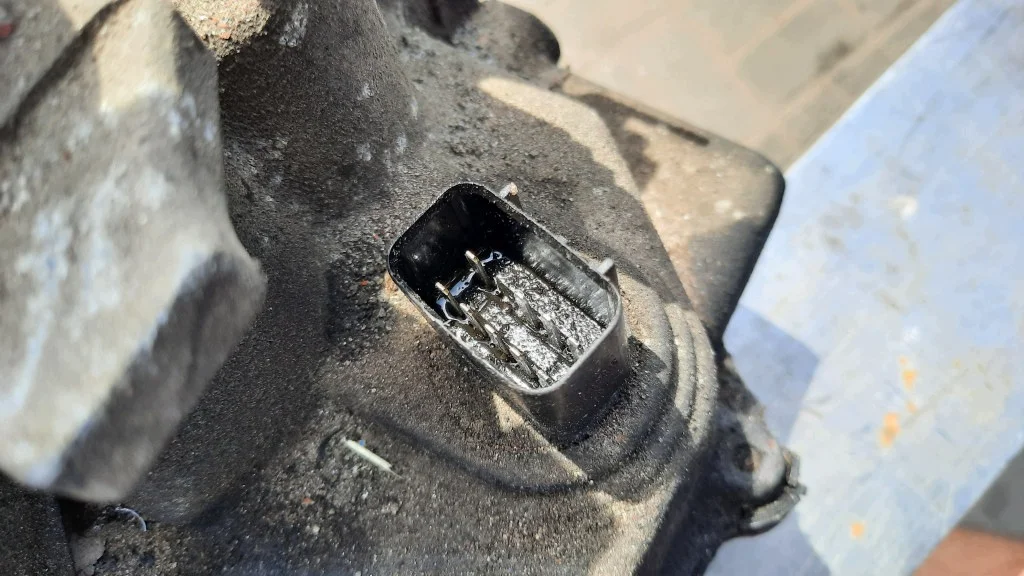 Cambio Chrysler Sebring 2 2.7 V-86148-P04800313AA image 4
